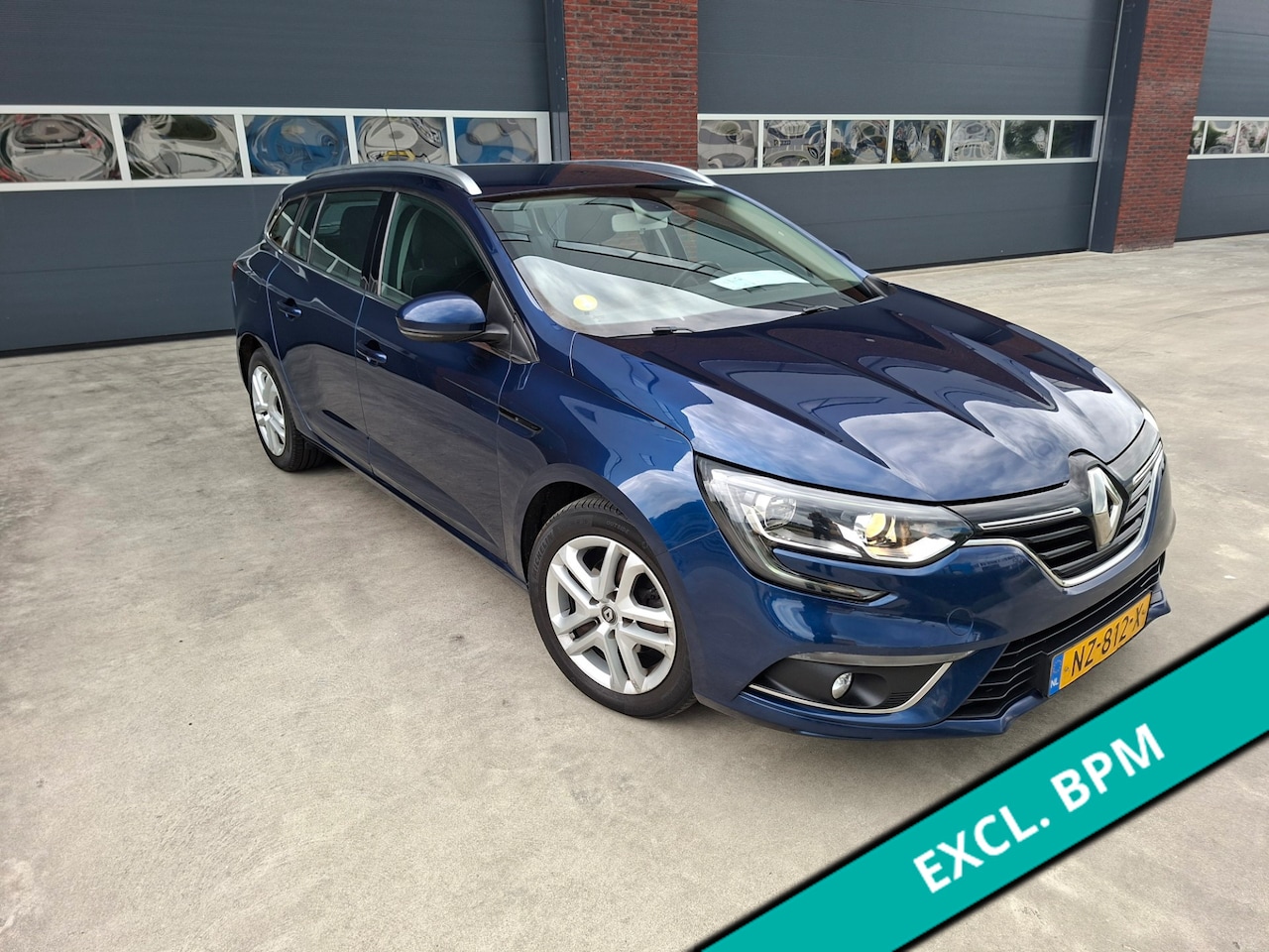 Renault Mégane Estate - 1.5 dCi Eco2 Zen AIRCO/ECC Trekhaak Euro 6 €6250 EXBPM - AutoWereld.nl