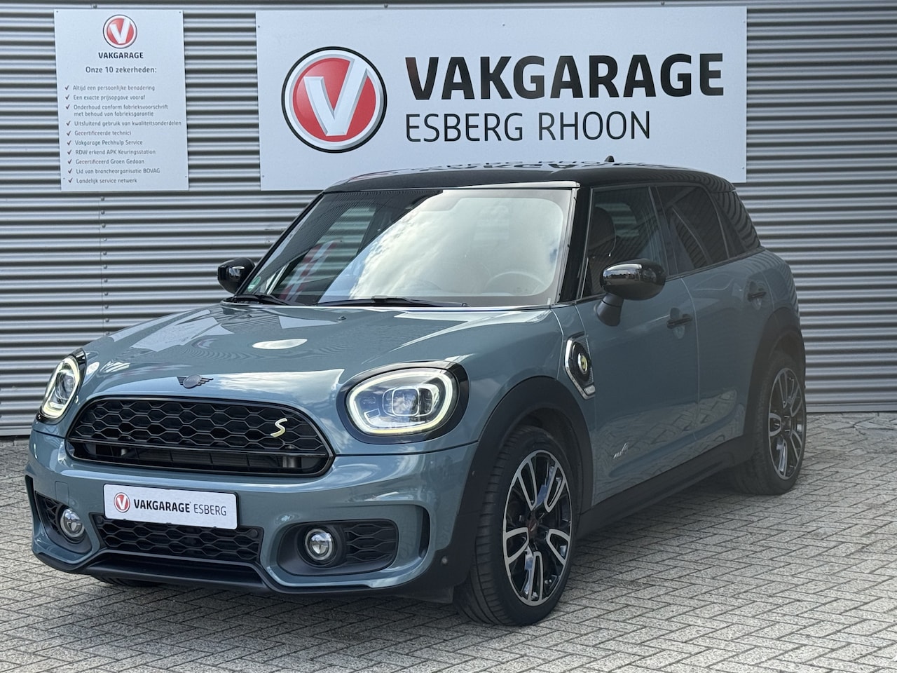 MINI Countryman - 1.5 Cooper S E ALL4 Chili JCW TRIM,NAV/CAM,LEER - AutoWereld.nl