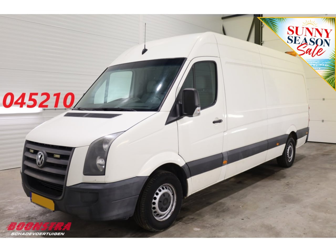 Volkswagen Crafter - 2.5 TDI L3-H2 Airco Cruise Leder AHK - AutoWereld.nl