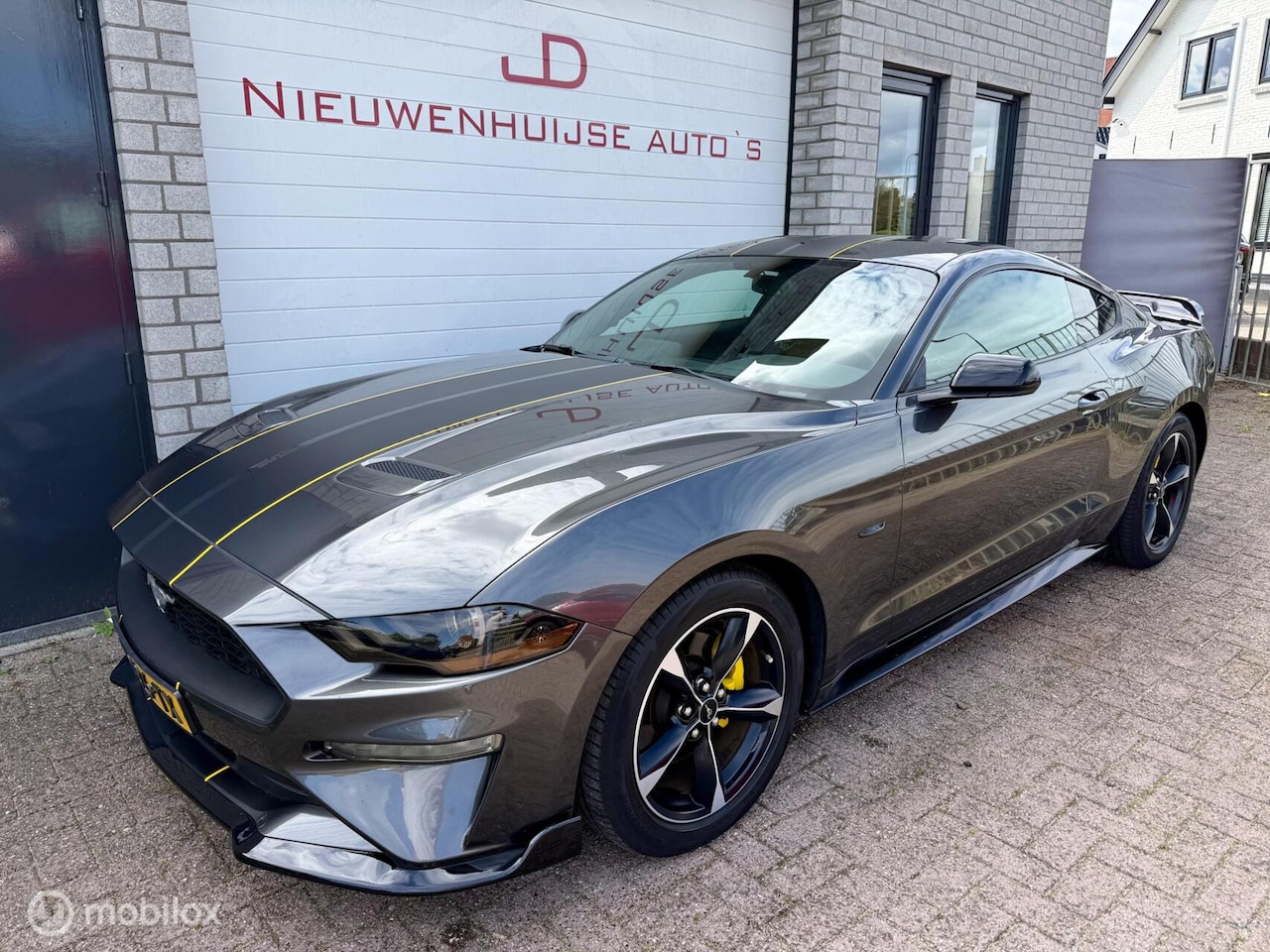 Ford Mustang - 2.3 EcoBoost, 75.305km, GT350 look! - AutoWereld.nl