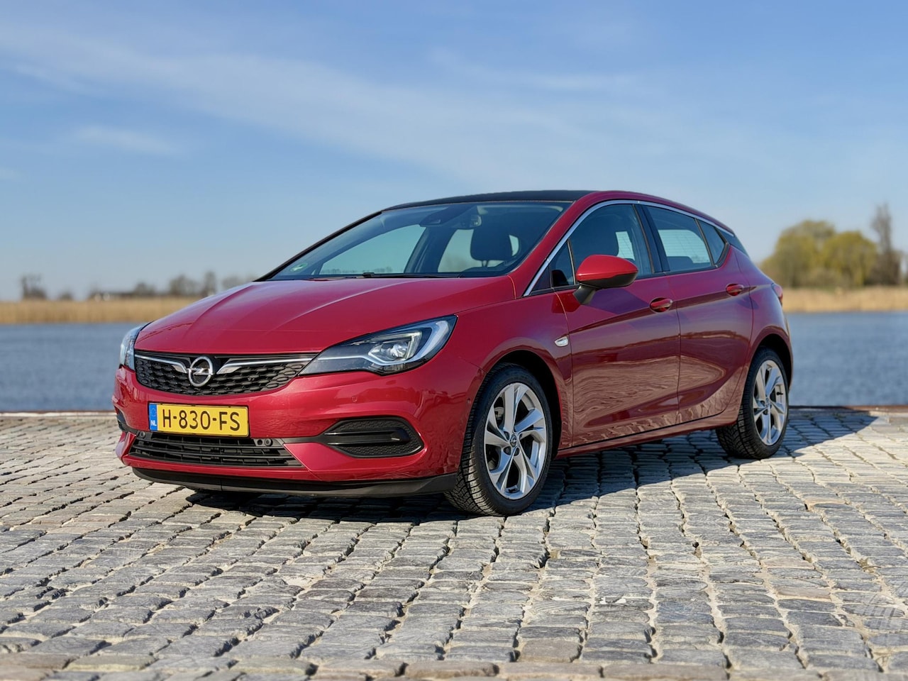 Opel Astra - 1.2 Elegance|Carplay|Camera|Keyless - AutoWereld.nl