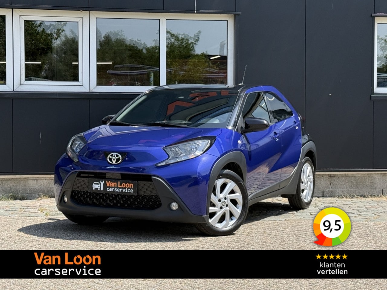 Toyota Aygo X - 1.0 VVT-i MT Pulse/StoelVerwarm/LaneAs/17"/TwoTone/Camera/ACC - AutoWereld.nl