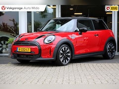 MINI 3-Deurs - 1.5 Automaat Cooper Camden Plus Edition | Panorama | NL auto