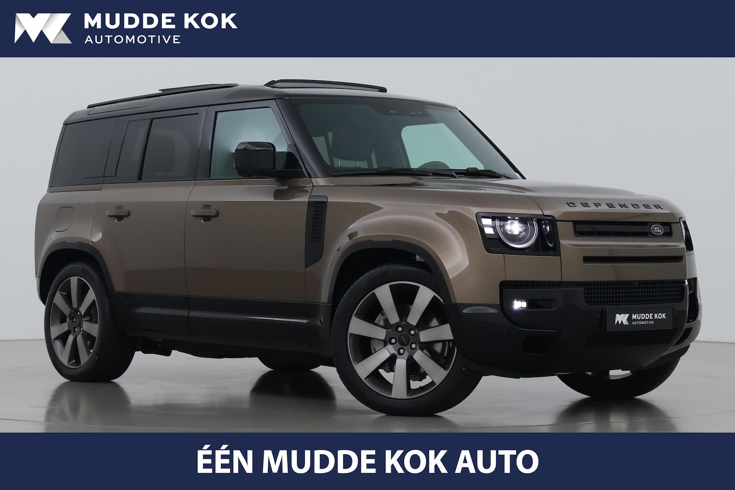 Land Rover Defender 110 - P300e X-Dynamic HSE | Luchtvering | Trekhaak | Stoelventilatie | Panoramadak | 360° Camera - AutoWereld.nl