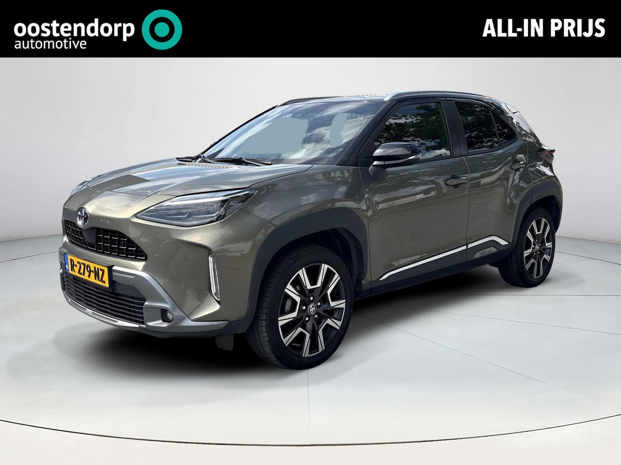 Toyota Yaris Cross - 1.5 Hybrid Adventure **JBL AUDIO/ DODEHOEK DETECTIE/ STOELVERWARMING** - AutoWereld.nl