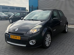 Renault Clio - 1.2 TCe Sélection Business Sport