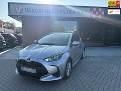 Toyota Yaris - 1.5 Hybrid 115 Business