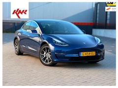 Tesla Model 3 - Long Range 470km 92% SOH 1 jaar APK