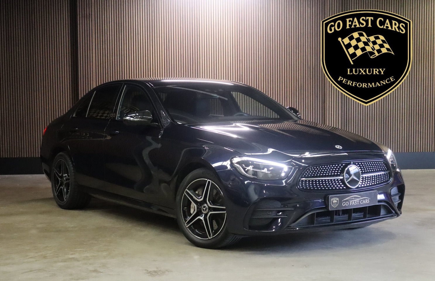 Mercedes-Benz E-klasse - 300 e AMG Line|Burmester|Elecktrische Stoelen+verwarming|360|Adaptive Cruise|MBUX superscr - AutoWereld.nl