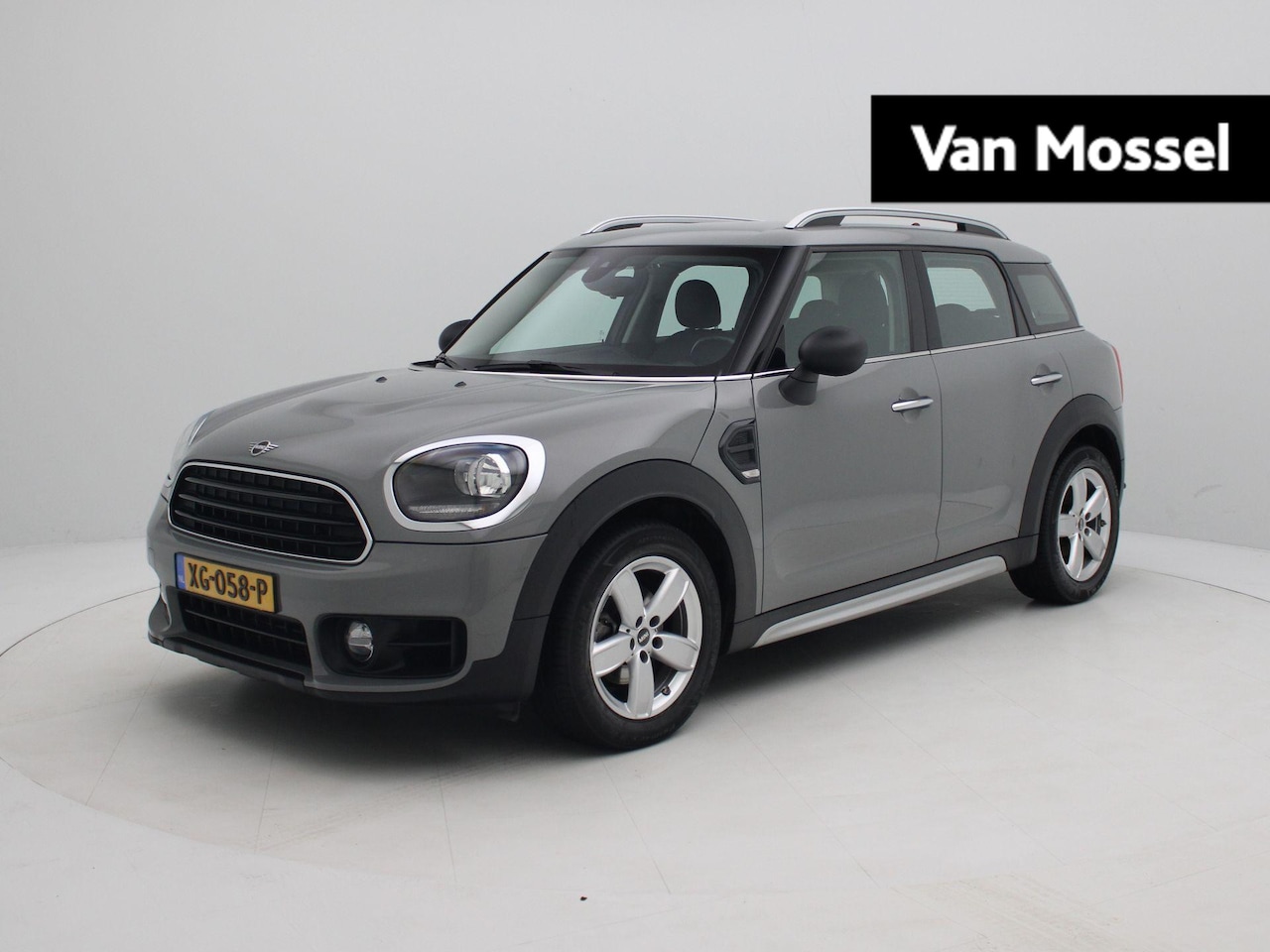 MINI Countryman - 1.5 One Dutch Made Edition | Apple Carplay/Android Auto | Climate Control | Parkeersensore - AutoWereld.nl