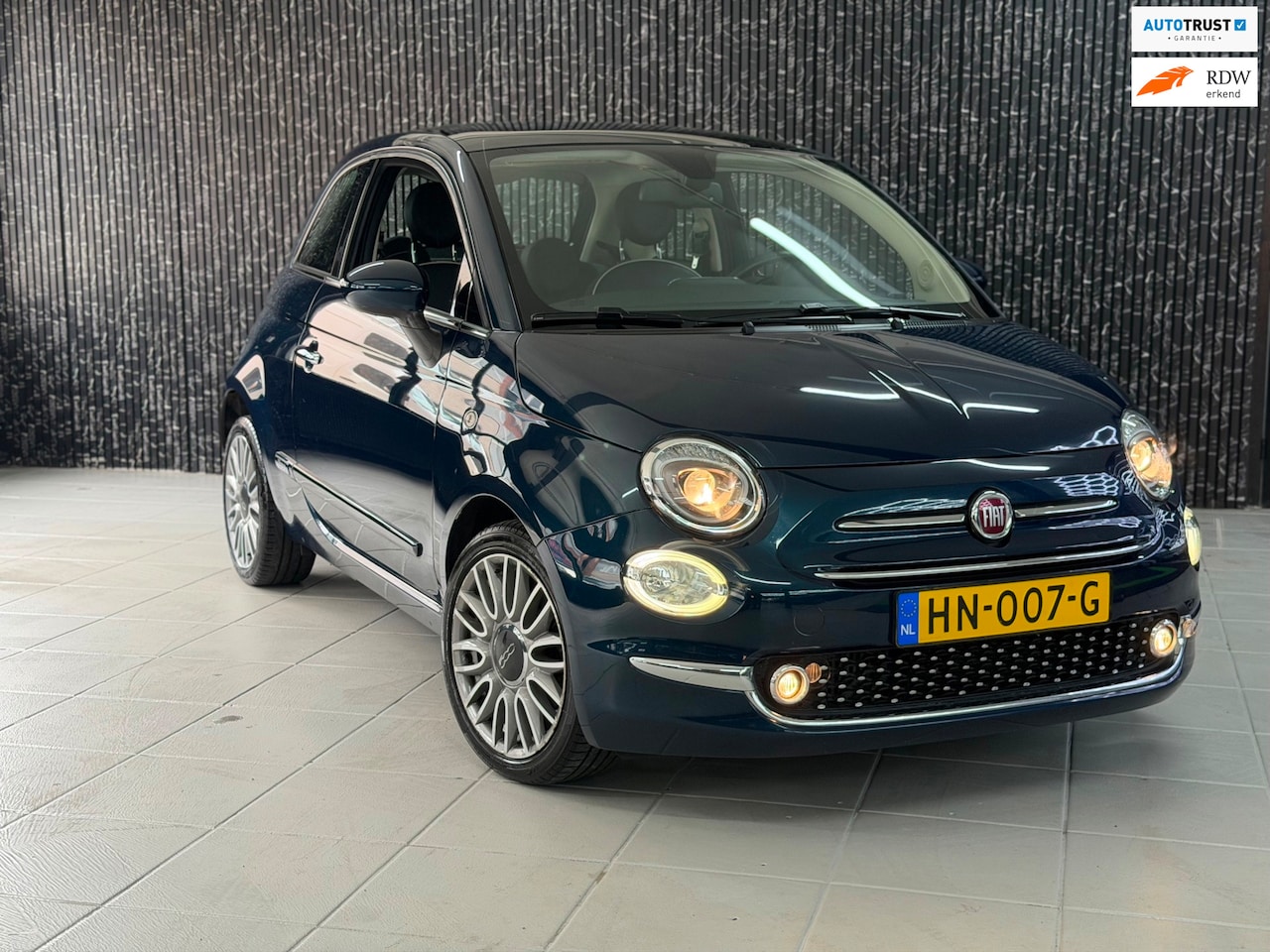 Fiat 500 - 0.9 TwinAir Turbo Lounge Automaat | pano | Airco | Navi - AutoWereld.nl