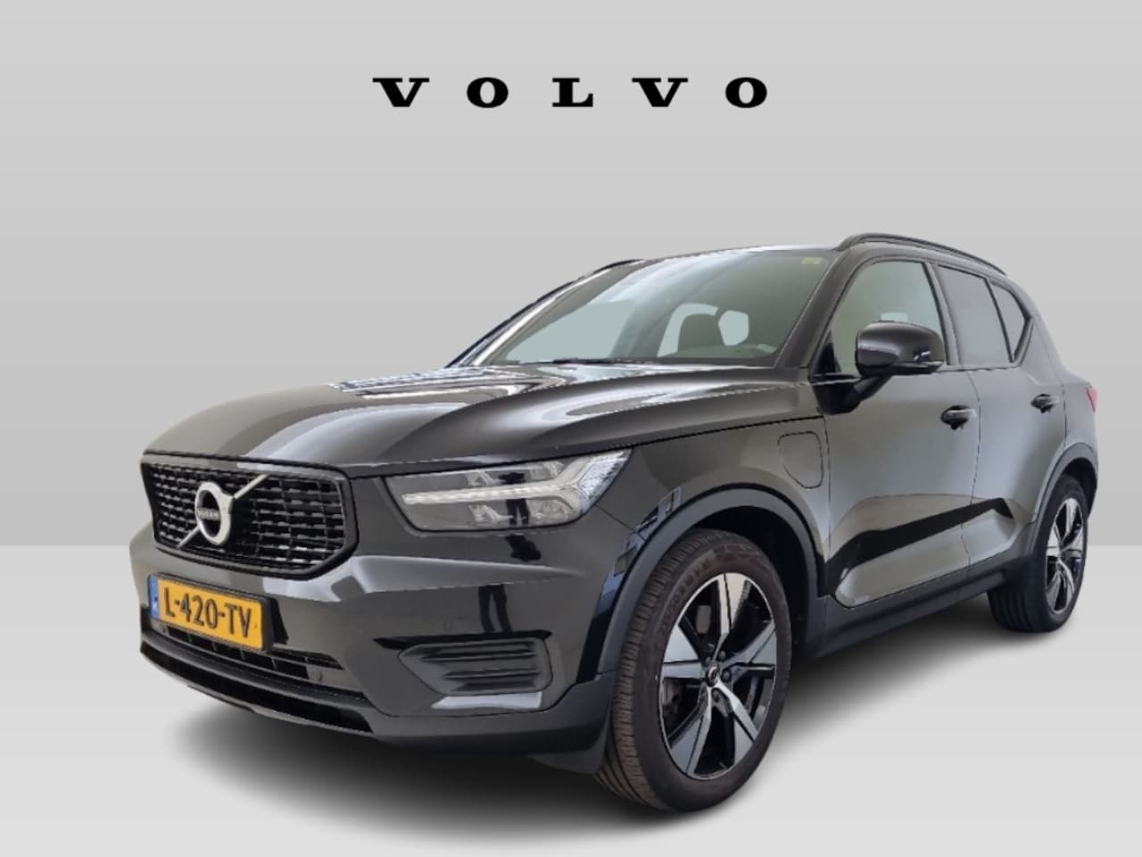 Volvo XC40 - 1.5 T4 Recharge R-Design 1.5 T4 Recharge R-Design - AutoWereld.nl