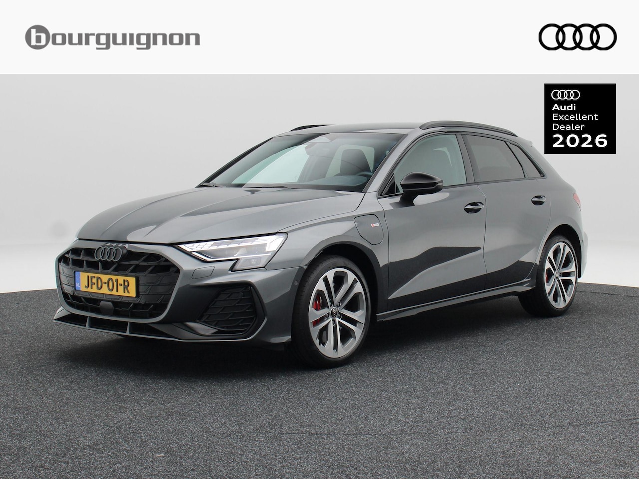 Audi A3 Sportback - 45 TFSi e 272 Pk S-line Competition | Stoelverwarming | Trekhaak | Adaptive Cruise | Camer - AutoWereld.nl