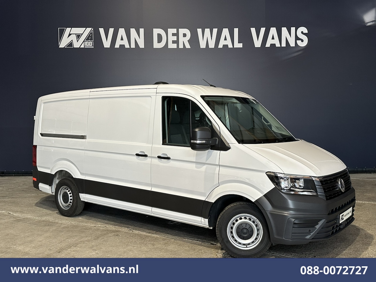 Volkswagen Crafter - 2.0 TDI 141pk L3H2 L2H1 Euro6 Airco | Camera | Apple Carplay | Android Auto Parkeersensore - AutoWereld.nl