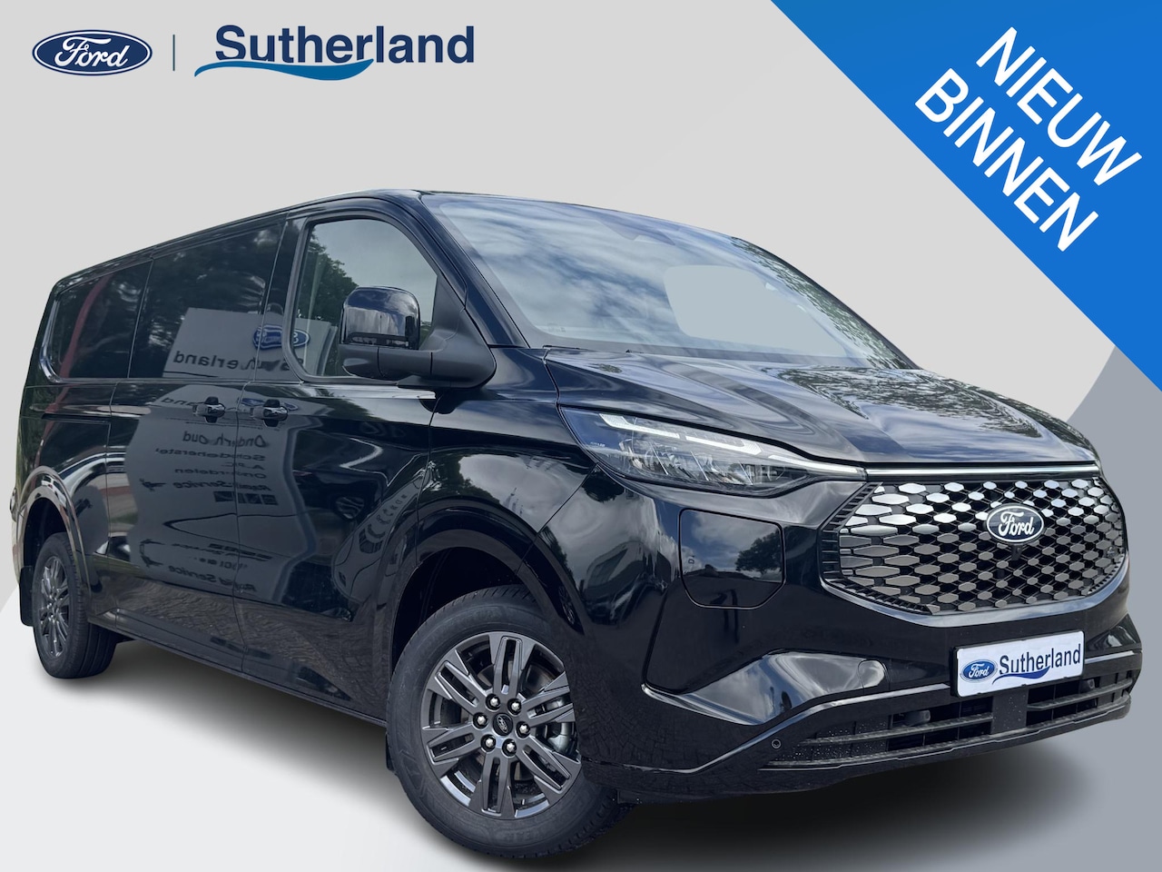 Ford Transit Custom - E-Transit 340 L2H1 Limited 71 kWh 218pk | Laadvloer bescherming | 12-weg verstel- en verwa - AutoWereld.nl