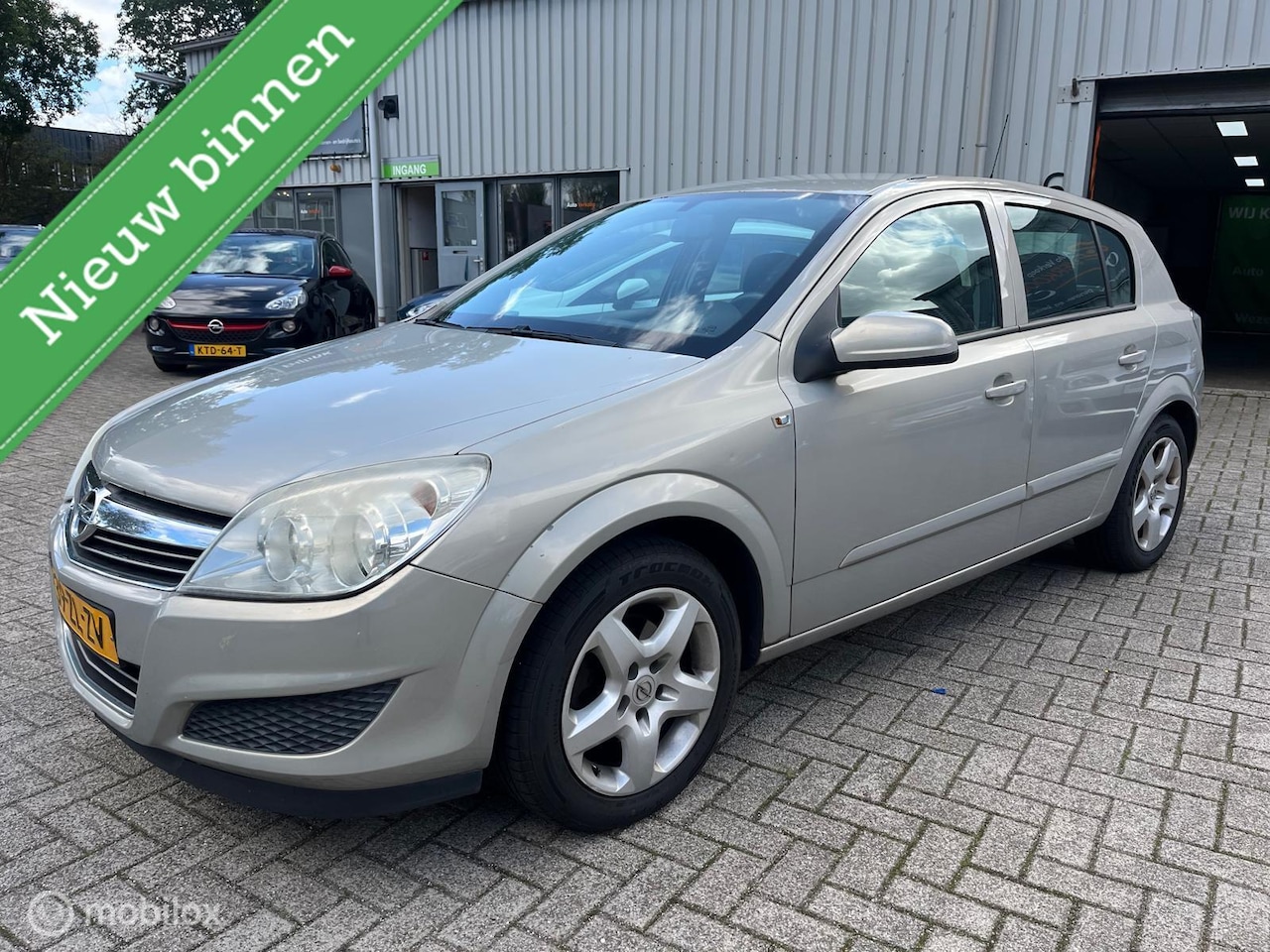 Opel Astra - 1.6 Business+ 1.6 Business - AutoWereld.nl