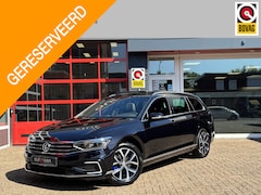 Volkswagen Passat Variant - 1.4 TSI PHEV GTE Business *PANO/ACC/NAVI