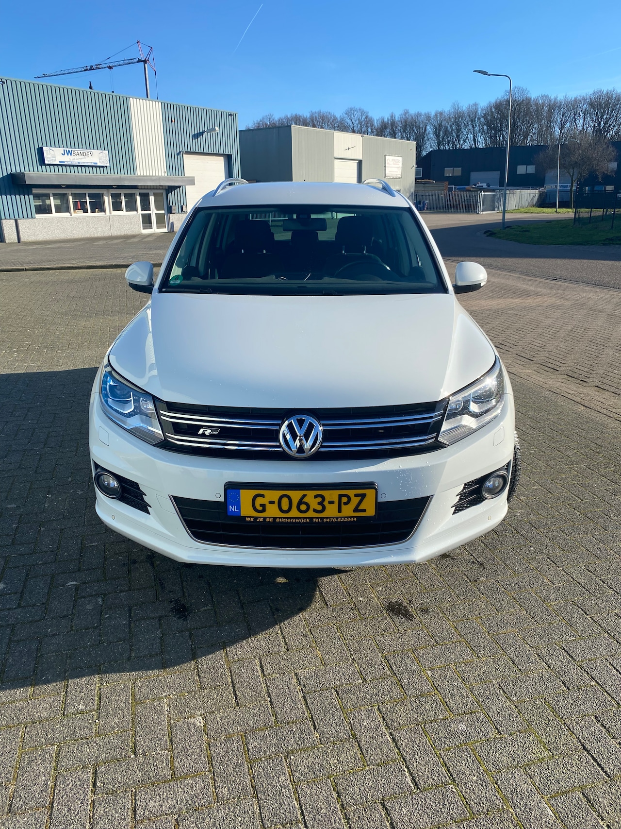Volkswagen Tiguan - 2.0 TDI Sport&Style R-line Edition - AutoWereld.nl