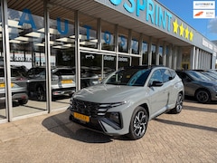 Hyundai Tucson - 1.6 T-GDI PHEV N Line 4WD 288PK PANORAMADAK , CARPLAY