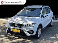 SEAT Arona - 1.0 TSI Style Business Intense Carplay/ Camera/ Trekhaak