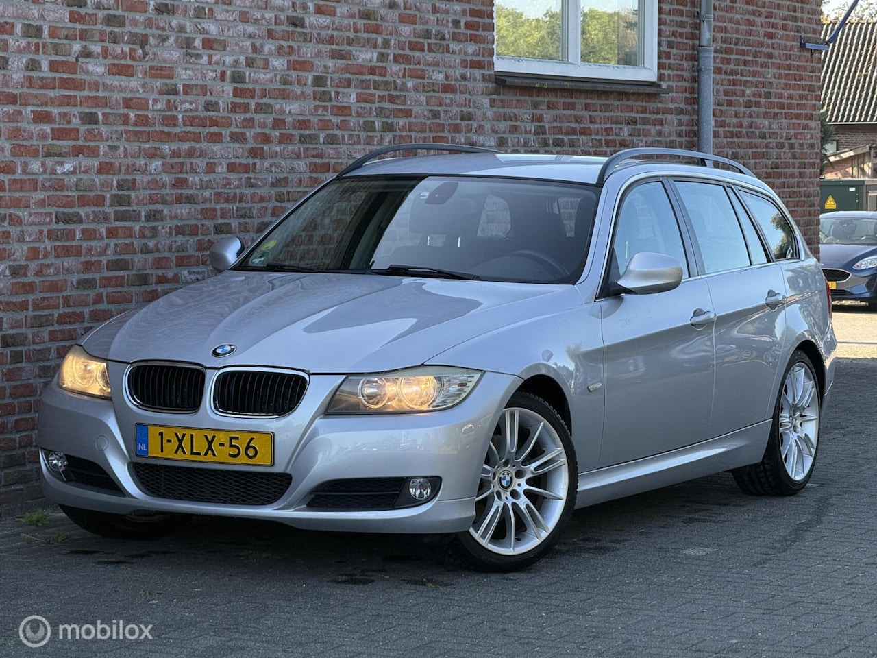 BMW 3-serie Touring - 318d Corporate Lease 318d Corporate Lease - AutoWereld.nl