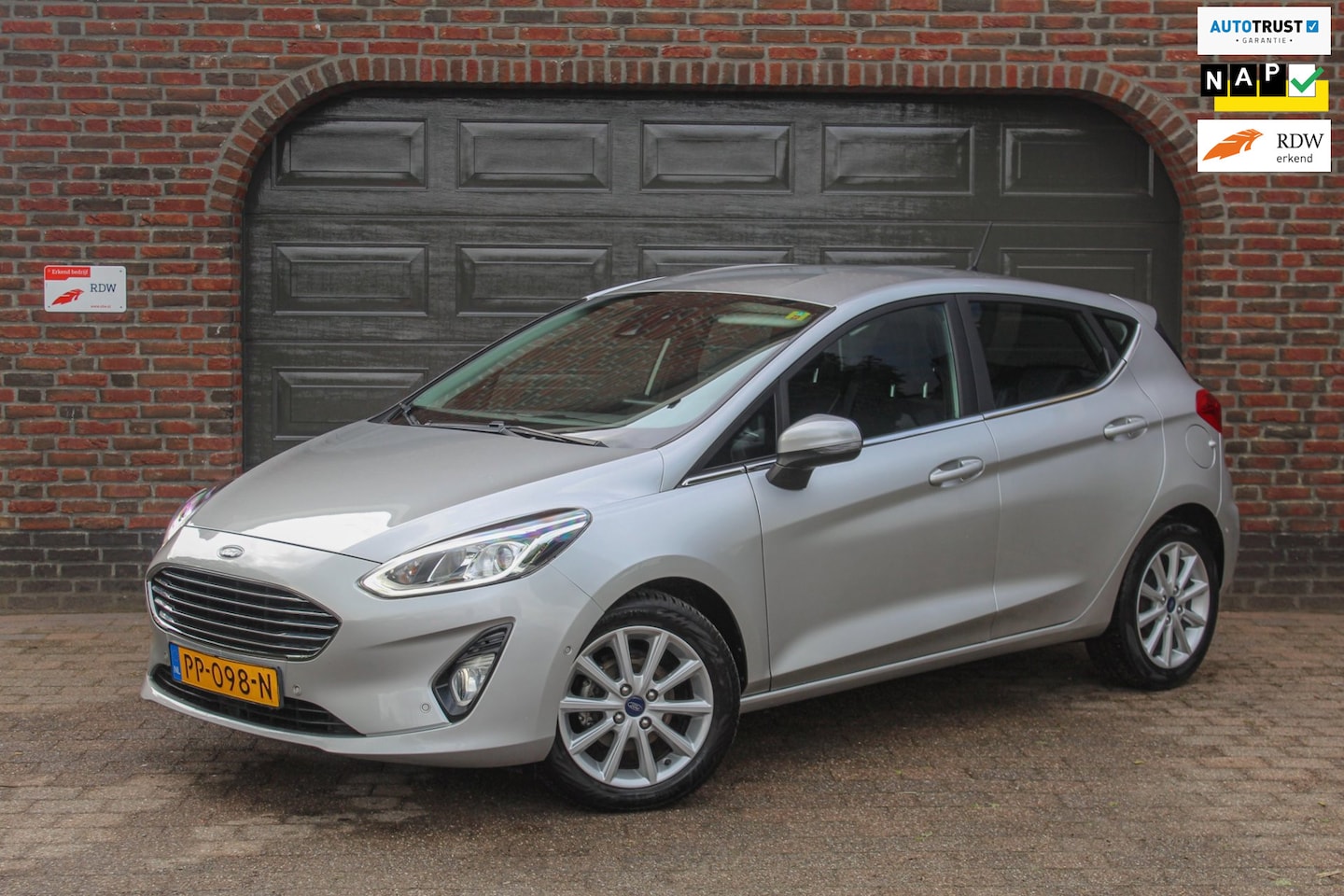 Ford Fiesta - 1.0 EcoBoost Titanium - 100PK - B&O - ACC - camera - nieuwe distributieriem en waterpomp - AutoWereld.nl