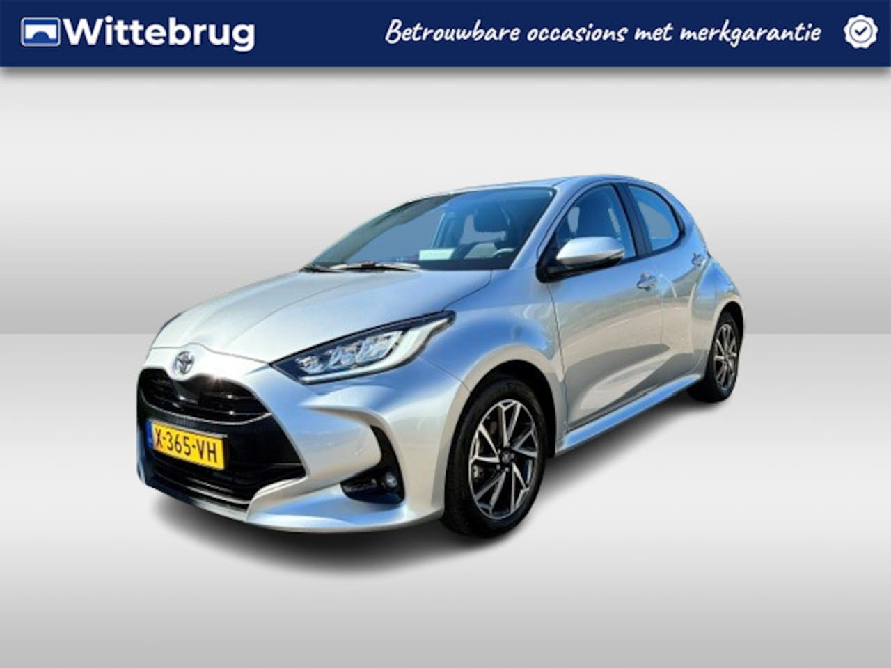 Toyota Yaris - 1.5 VVT-i Dynamic / CAMERA / 16"LMV / APP.Connect - AutoWereld.nl