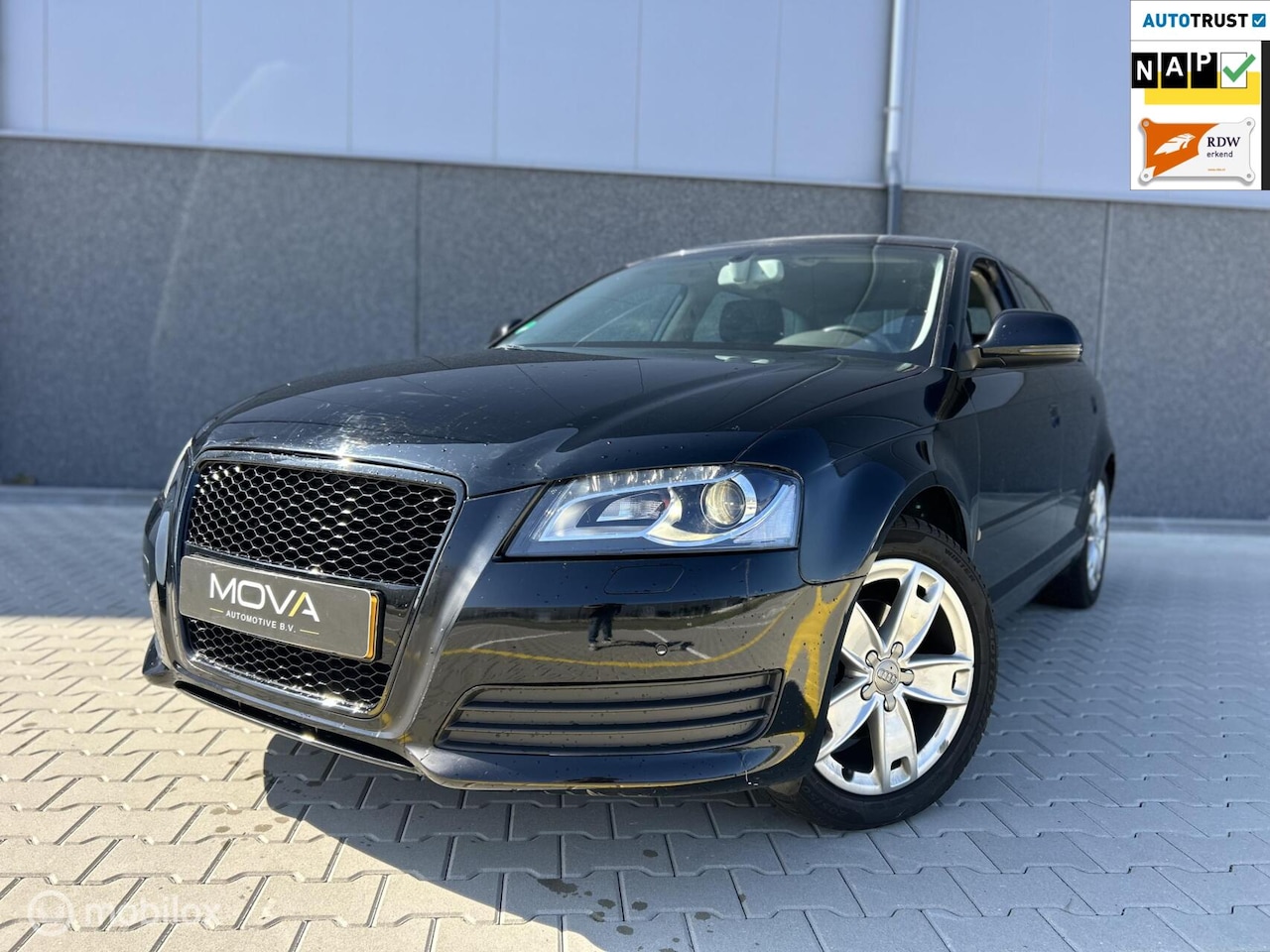 Audi A3 Sportback - 1.4 TFSI Ambiente/APK/CRUISE CONTR./XENON/ - AutoWereld.nl