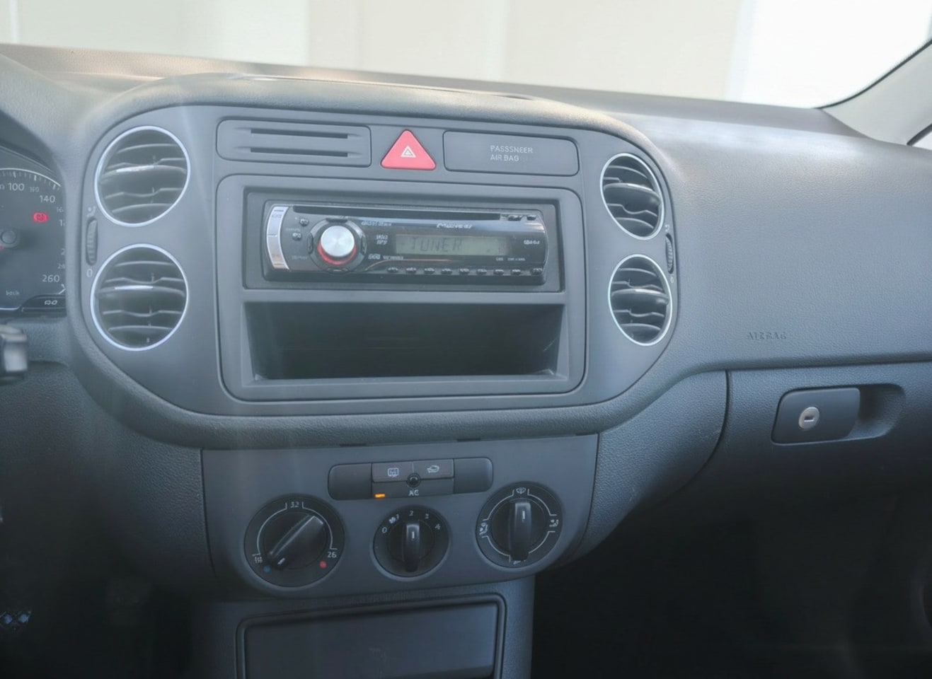 Volkswagen Golf Plus - 1.4 TSI Comfortline 1.4 TSI Comfortline, Trekhaak, Airco, Cruise, 1e eig, dealer ond, NAP