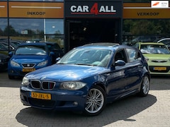 BMW 1-serie - 118i High Executive M-PAKKET/DAKJE/MEMORY/PDC/NAVI/APK 22-1-2027