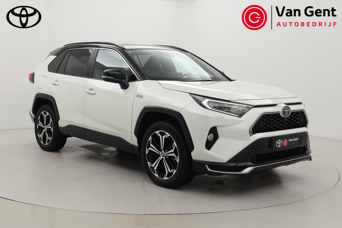 Toyota RAV4 - 2.5 Plug-in Hybrid AWD Bi-Tone Plus | Dodehoek detectie | JBL | Head-up display | Apple Ca - AutoWereld.nl