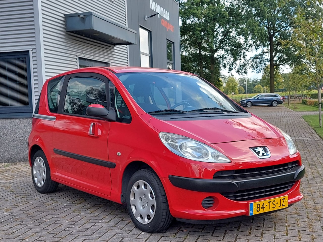 Peugeot 1007 - 1.4 Sesam Urban nieuwe koppeling en distributieriem - AutoWereld.nl