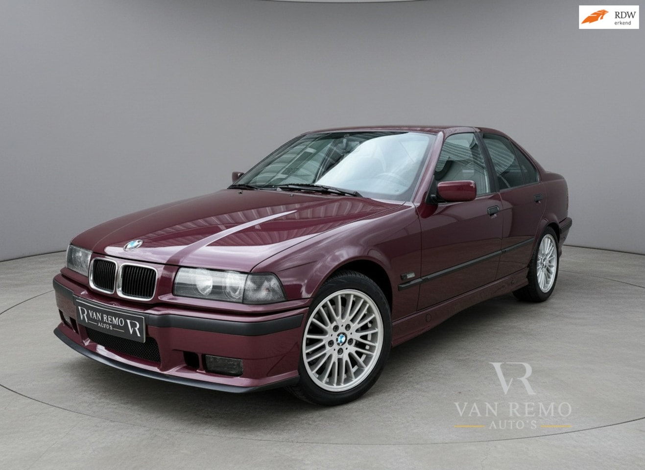 BMW 3-serie - 316i |M-Sport pakket|Orig NL|Nap|Youngtimer! - AutoWereld.nl