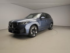 BMW X3 - 30e xDrive | M-Sportpakket | LED | Leder | HUD | Active cruise | Trekhaak | Panoramadak |