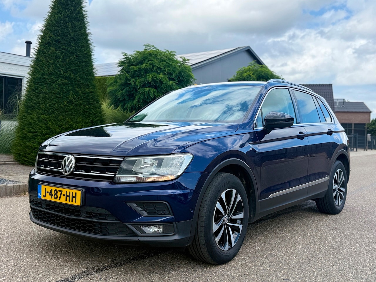 Volkswagen Tiguan - 2.0 TDI Comfortline / DSG / Lmv - AutoWereld.nl