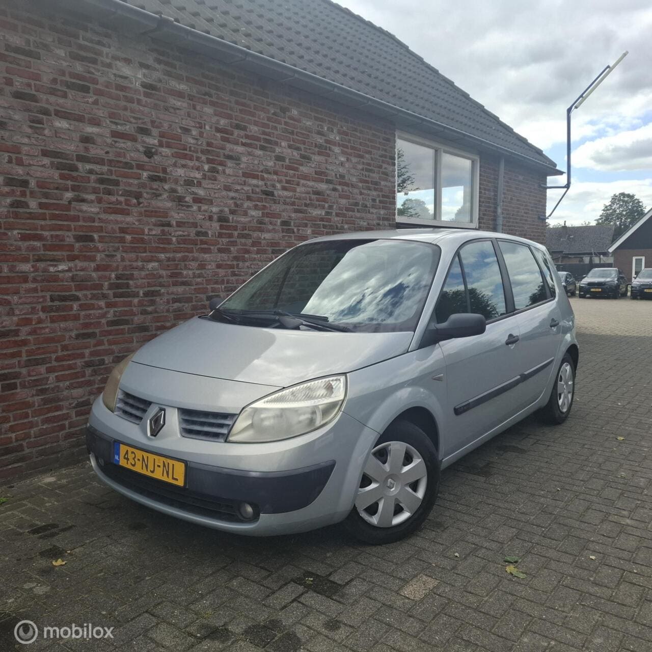 Renault Scénic - 1.6-16V Authentique Basis 1.6-16V Authentique Basis - AutoWereld.nl