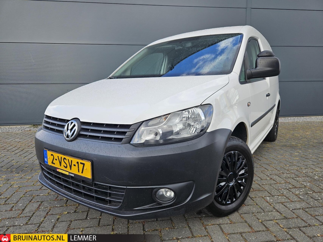 Volkswagen Caddy - 1.6 TDI Airco cruise 102 PK apk-08-27 - AutoWereld.nl