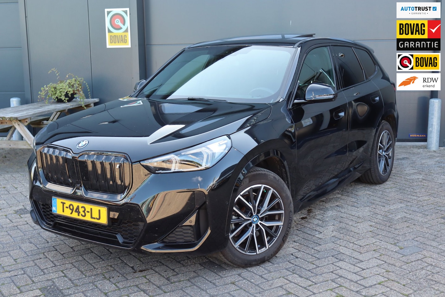 BMW iX1 - XDrive30 Launch Edition 67 kWh - AutoWereld.nl