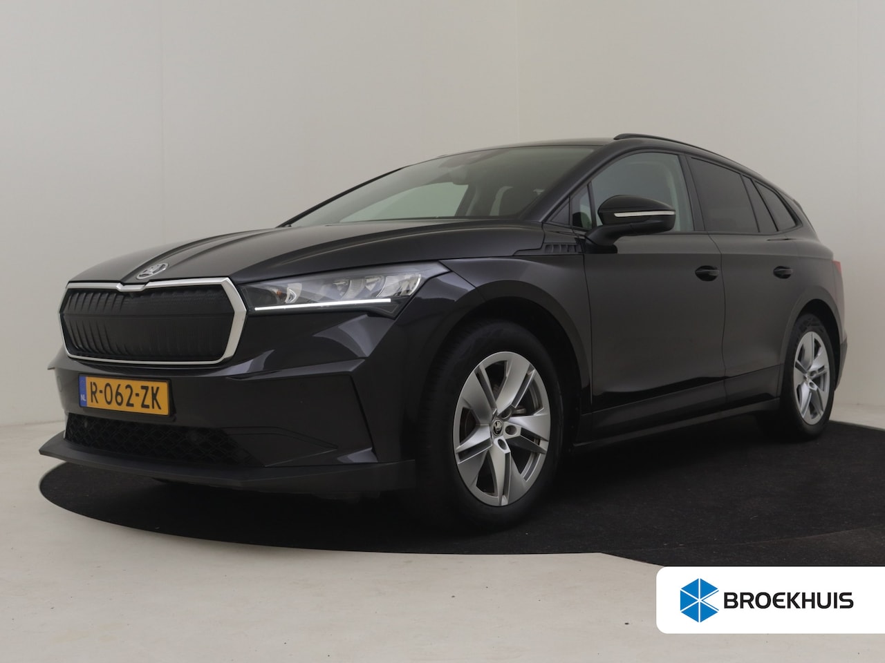 Skoda Enyaq iV - 60 | Camera | Cruise control adapt | Keyless | Dodehoek | Stoel/stuurverw | App Connect | - AutoWereld.nl