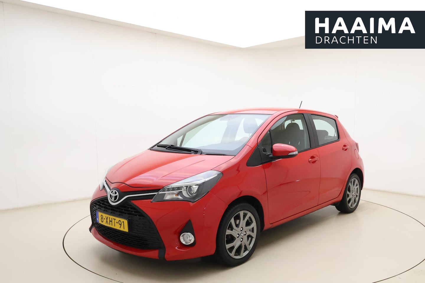 Toyota Yaris - 1.3 VVT-i Dynamic | 99PK | 5-Deurs | Navigatie | Bluetooth | Parkeer Camera Achter | Airco - AutoWereld.nl