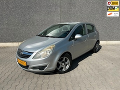 Opel Corsa - 1.2-16V Business | AIRCO: IJSKOUD | CRUISE CONTROL | AUX | ISOFIX | ELEK RAMEN | APK T/M 2