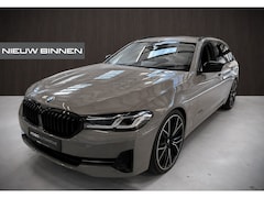 BMW 5-serie Touring - 530e xDrive Business Edition Plus | Harman Kardon | Stoelverwarming | Head-Up Display | 36