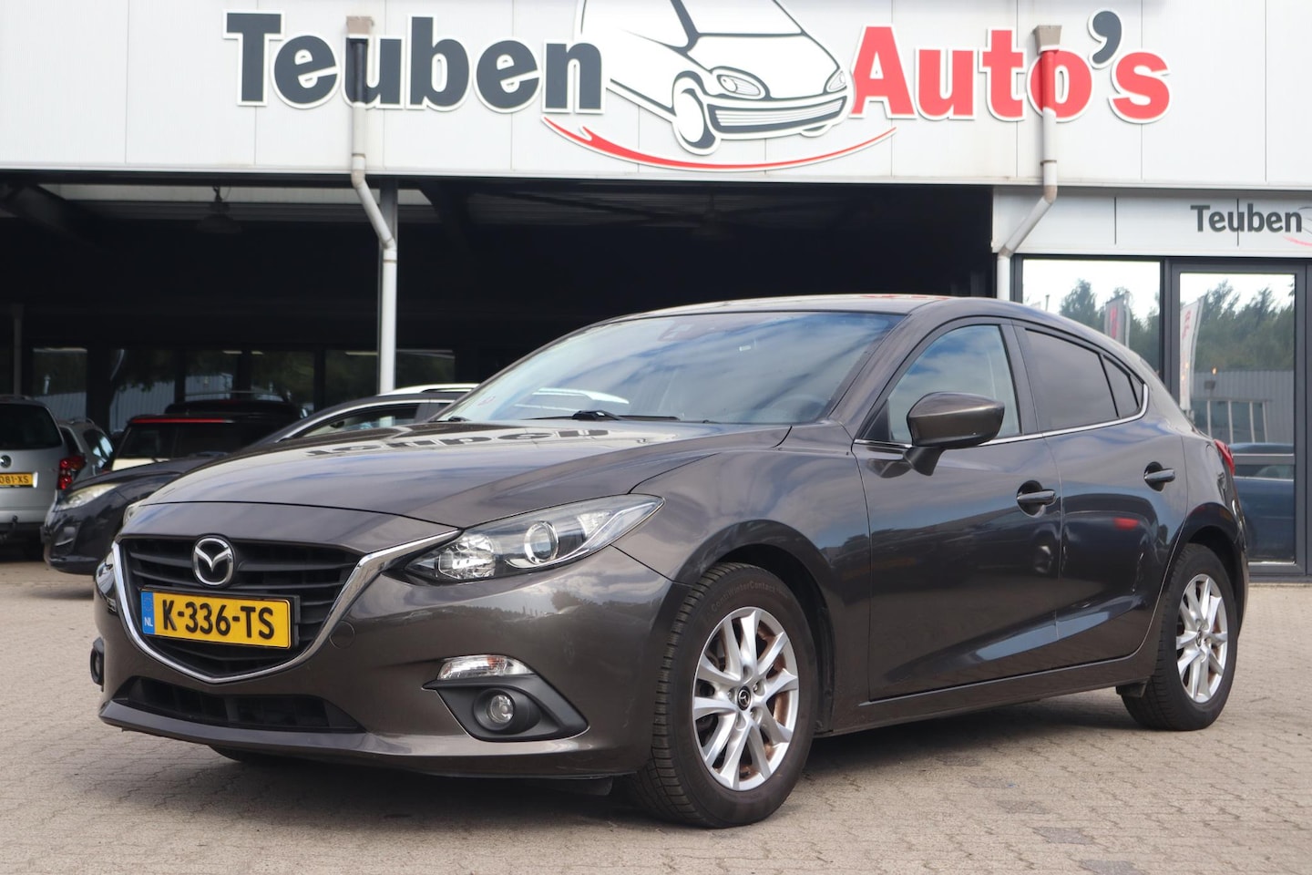 Mazda 3 - 2.0 TS+ | Apple Carplay/Android Auto | Dode hoek | Climate control | Cruise control | Stoe - AutoWereld.nl