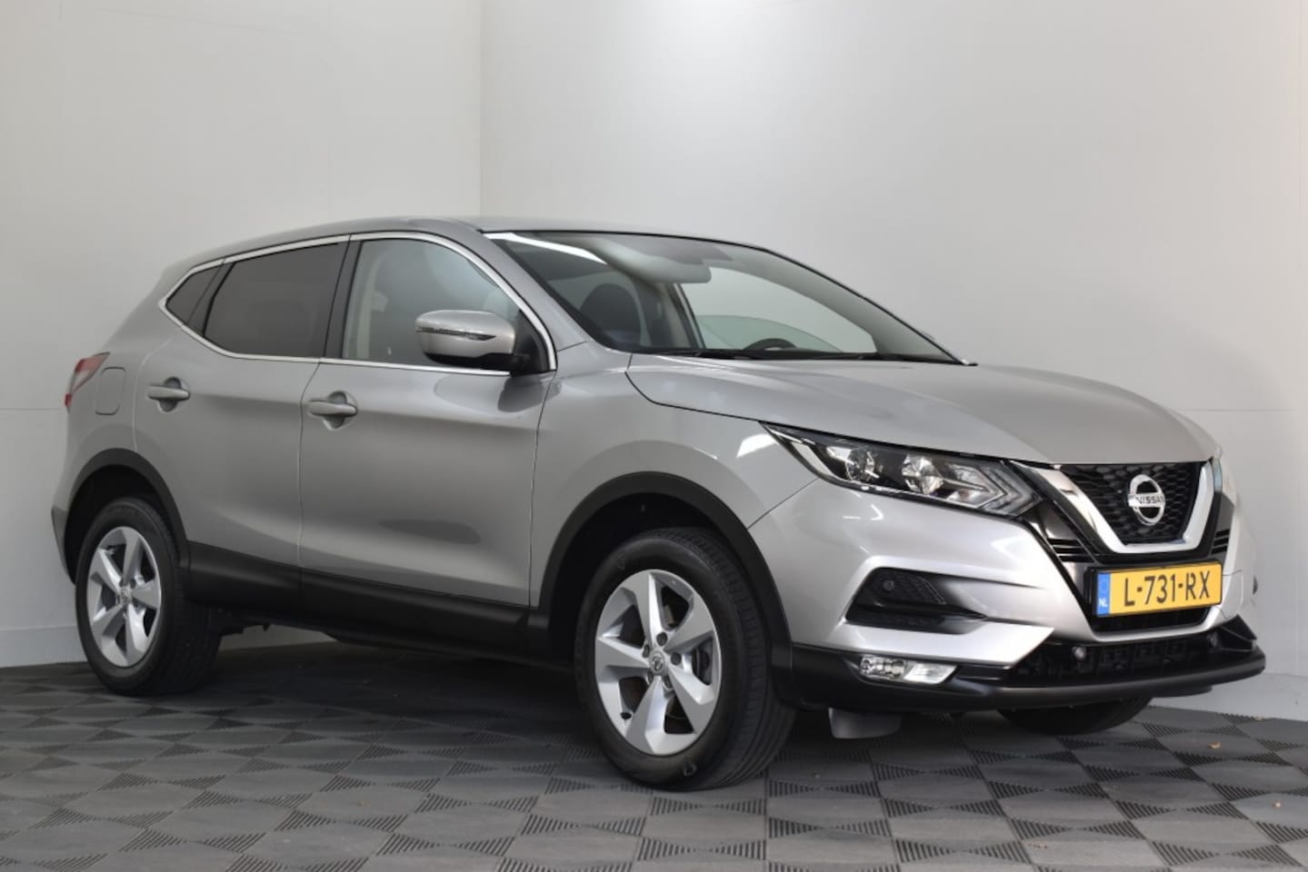 Nissan Qashqai - 1.3 DIG-T 140PK BUSINESS EDITION - AutoWereld.nl
