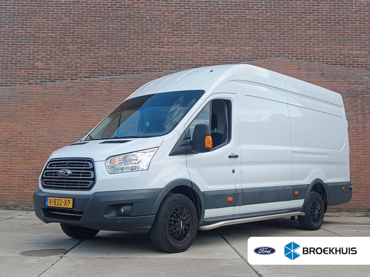 Ford Transit - 350 2.0 TDCI L4H3 Trend | Sparco Wieldoppen | Navi | Cruise | Trekhaak | - AutoWereld.nl