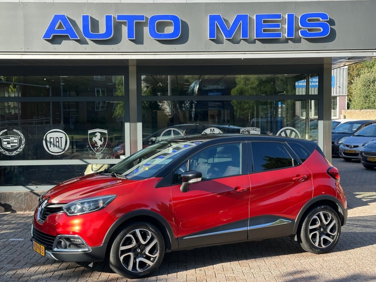 Renault Captur - 1.2 TCe Helly Hansen Automaat navi Cruise NAP-Autopas - AutoWereld.nl