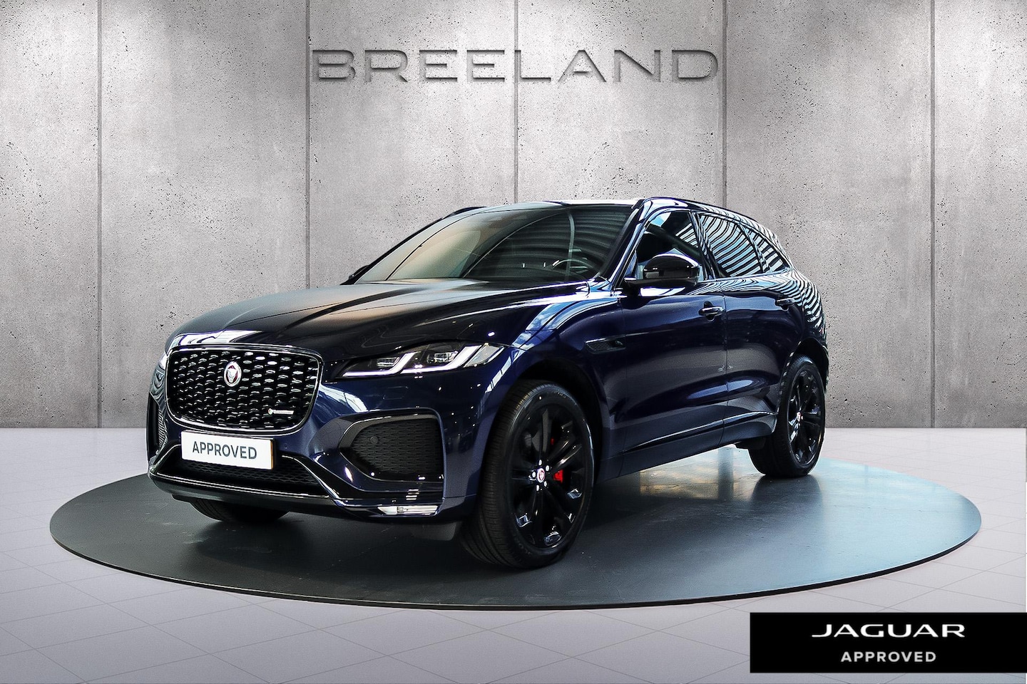 Jaguar F-Pace - P400e R-Dynamic Black | Panorama dak | Cold Climate Pack - AutoWereld.nl