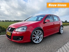 Volkswagen Golf - 2.0 GTI EDITION / UNIEK / AUTOMAAT / 5 DRS