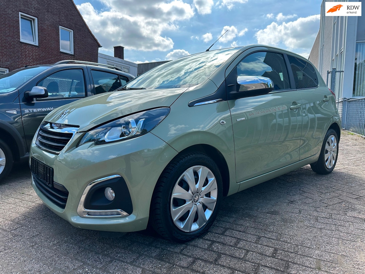 Peugeot 108 - 1.0 VTi Style * 5 DRS * AIRCO * - AutoWereld.nl