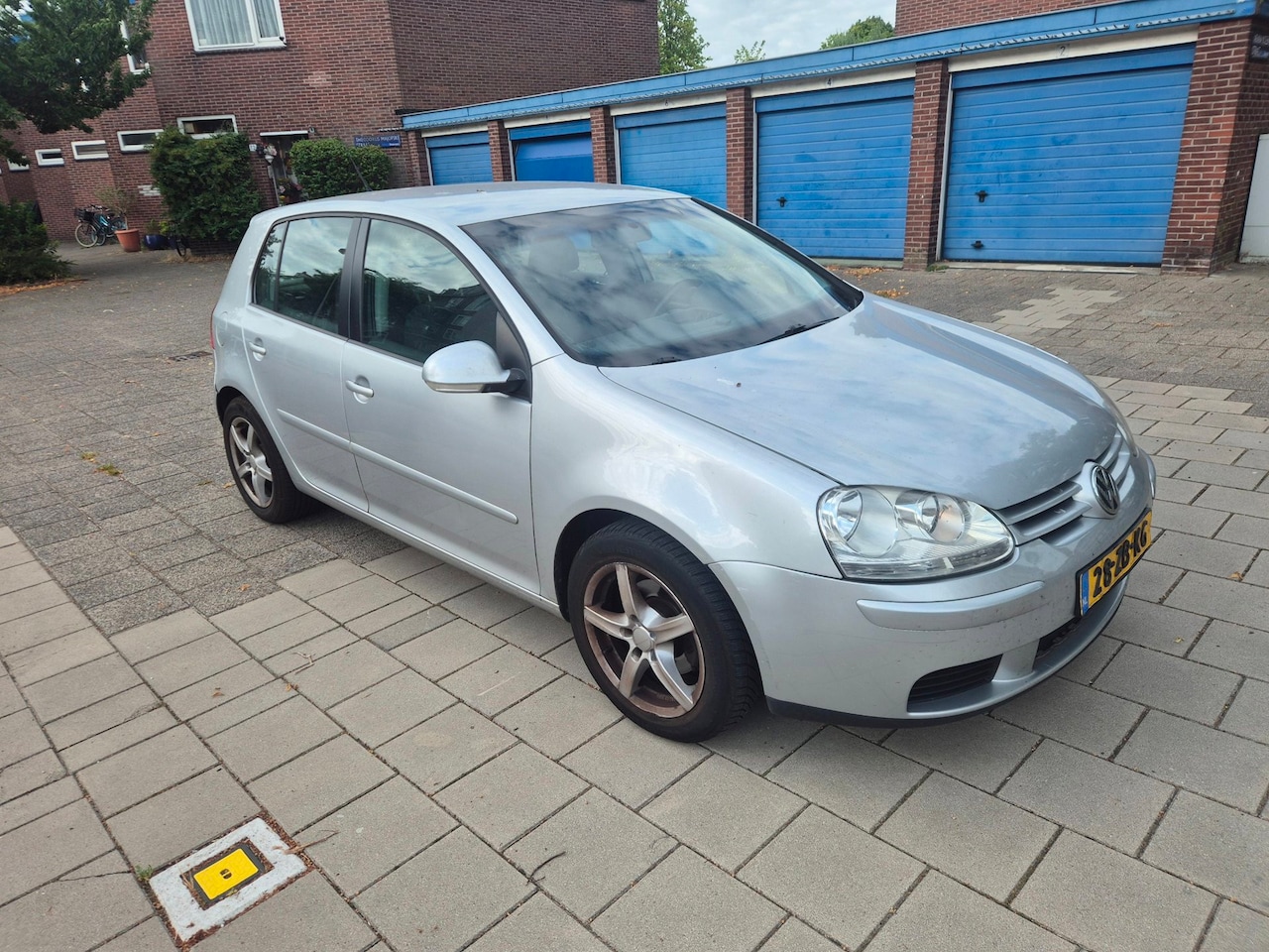 Volkswagen Golf - 1.6 FSI Optive Airco 5drs APK 08-2027 - AutoWereld.nl